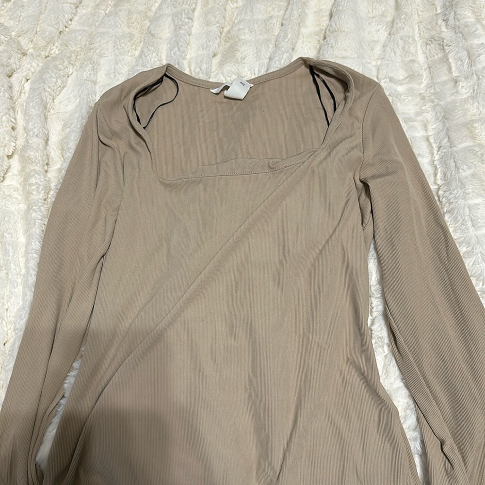 square neck top!